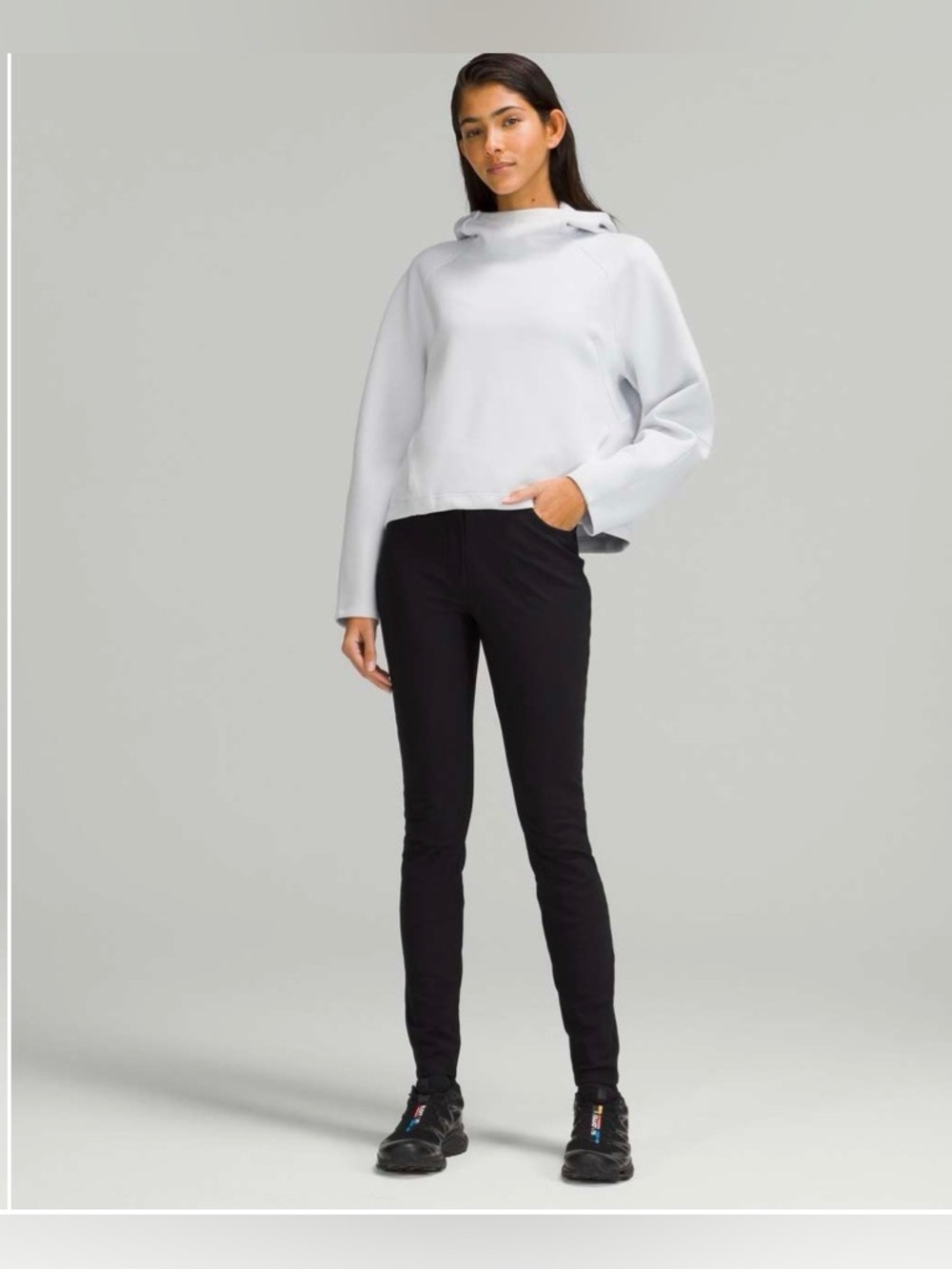 Lululemon City Sleek 5 Pocket 7/8 Pant
Black / Black. Highrise